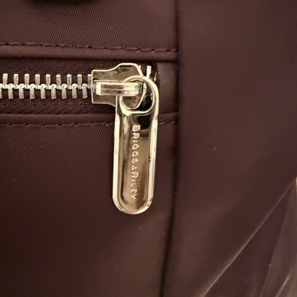 ❤️ BRIGGS & RILEY PLUM RHAPSODY ESSENTIAL TOTE - Picture 13 of 16